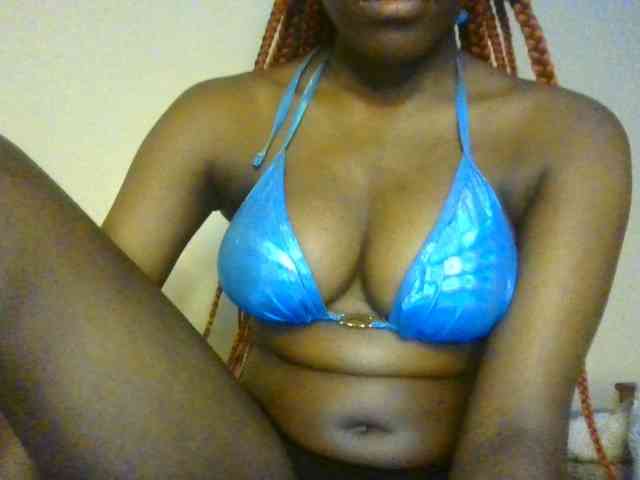 Brianasexy4u webcam