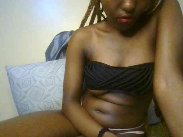 Brianasexy4u webcam