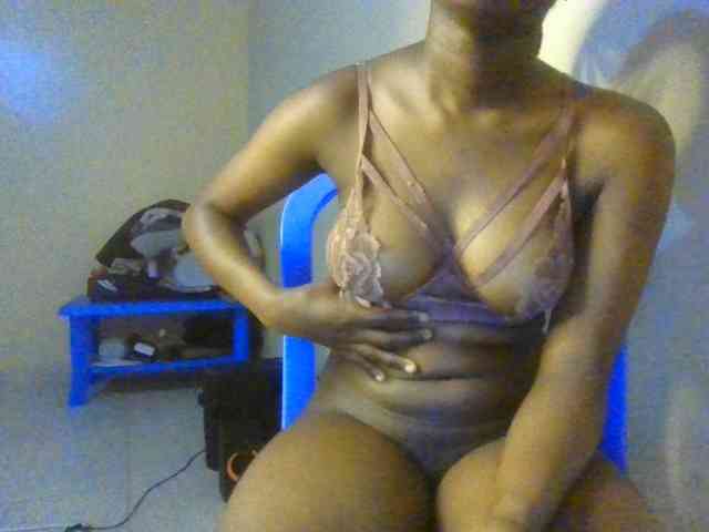 Brianasexy4u webcam