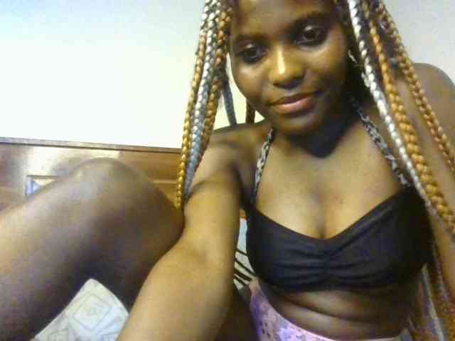 Brianasexy4u webcam