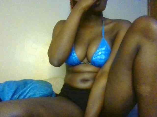 Brianasexy4u webcam