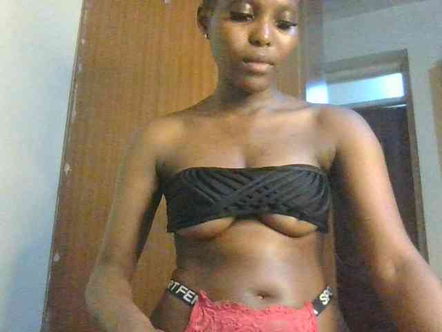 Brianasexy4u webcam