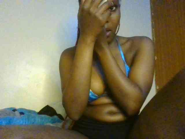Brianasexy4u webcam