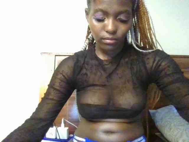 Brianasexy4u webcam