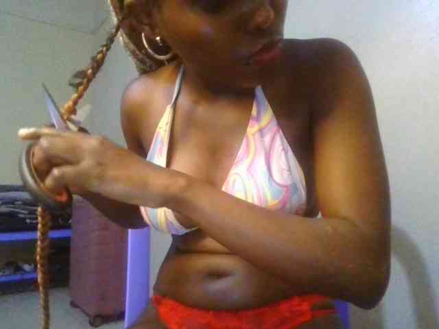 Brianasexy4u webcam