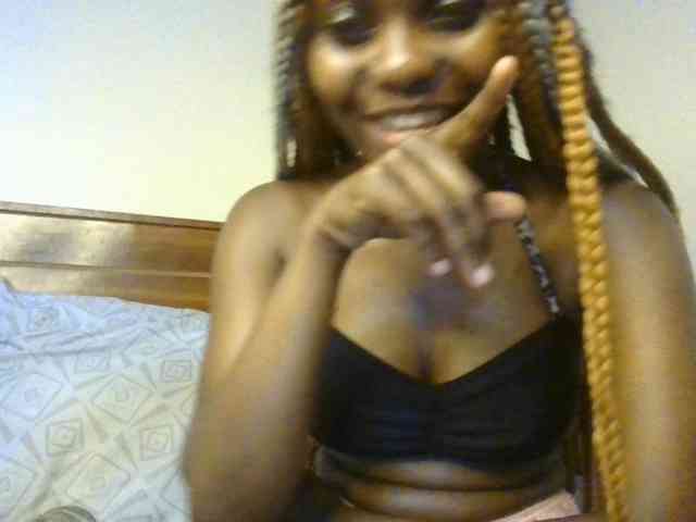 Brianasexy4u webcam