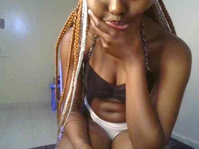Brianasexy4u webcam