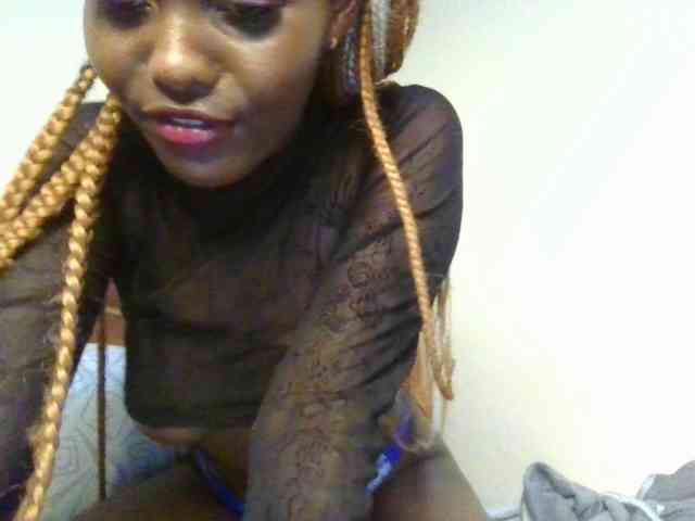 Brianasexy4u webcam
