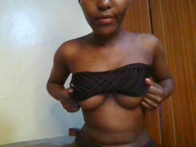 Brianasexy4u webcam