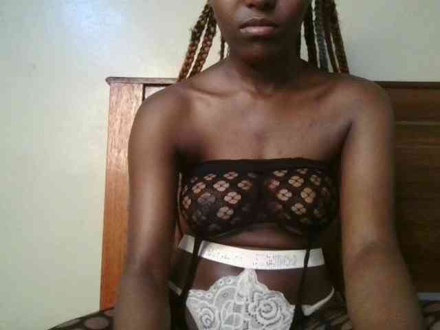 Brianasexy4u webcam