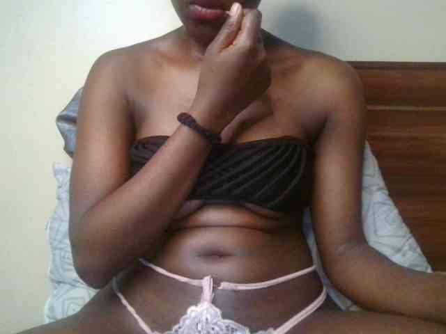 Brianasexy4u webcam