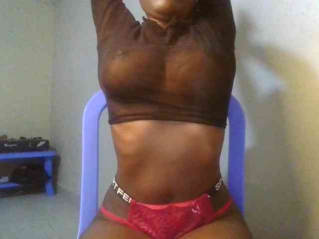 Brianasexy4u webcam