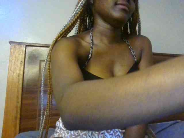 Brianasexy4u webcam