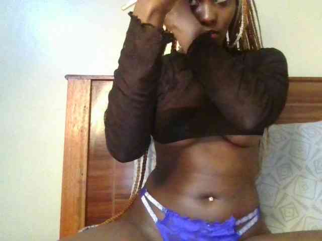 Brianasexy4u webcam