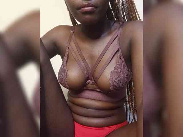 Brianasexy4u webcam