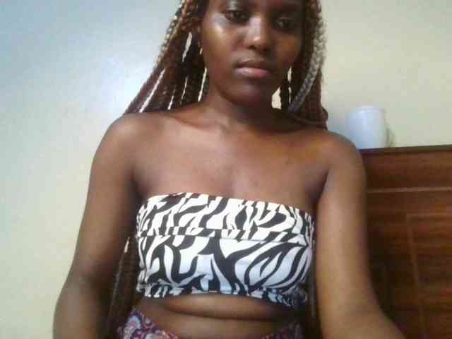 Brianasexy4u webcam