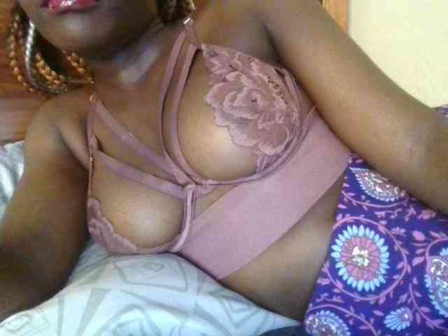 Brianasexy4u webcam