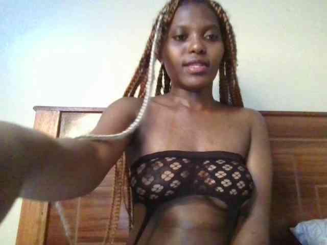Brianasexy4u webcam