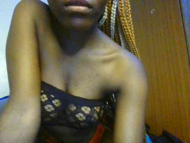 Brianasexy4u webcam