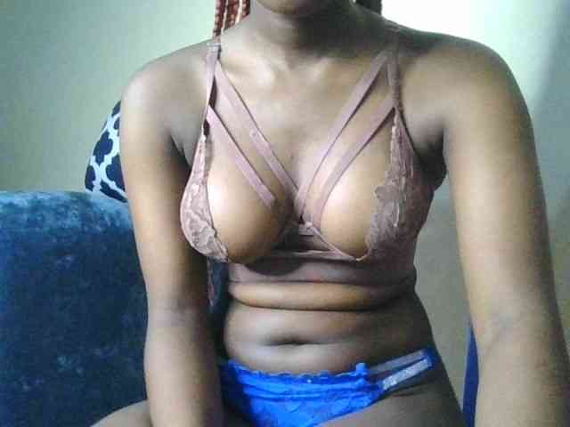 Brianasexy4u webcam