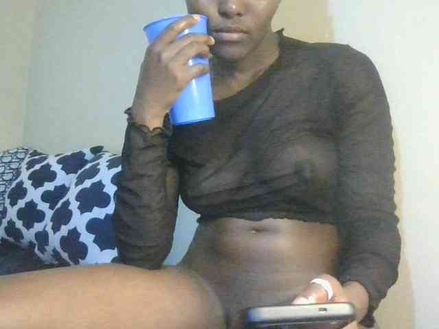 Brianasexy4u webcam