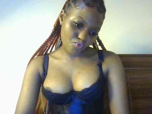 Brianasexy4u webcam
