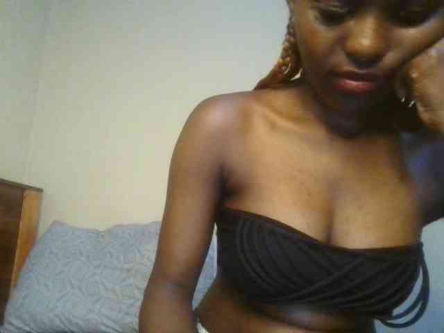Brianasexy4u webcam