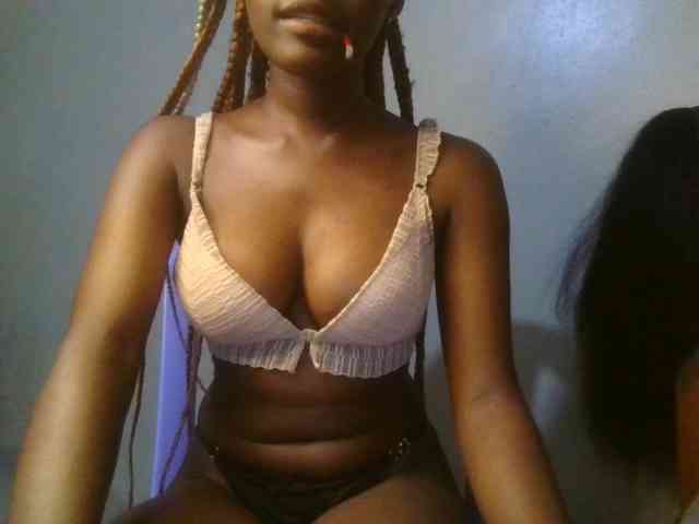 Brianasexy4u webcam