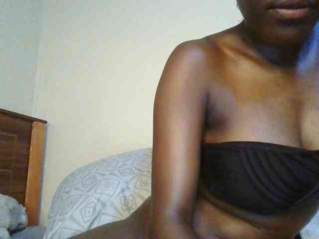 Brianasexy4u webcam