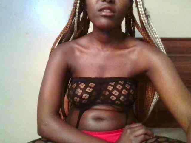 Brianasexy4u webcam