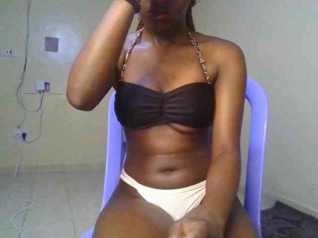 Brianasexy4u webcam