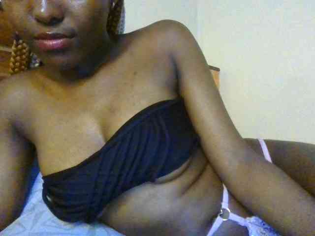 Brianasexy4u webcam