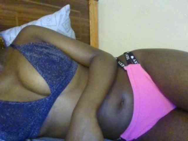 Brianasexy4u webcam