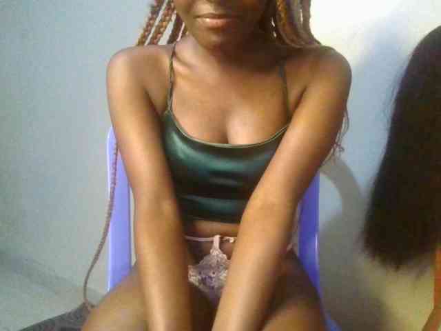 Brianasexy4u webcam