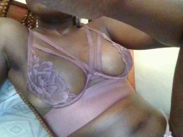 Brianasexy4u webcam