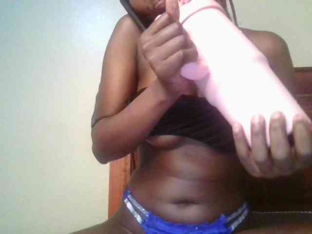Brianasexy4u webcam