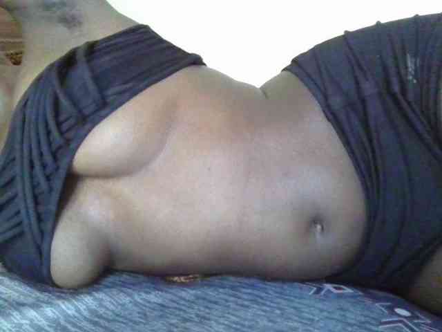 NaughtyWhispers webcam