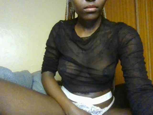 Brianasexy4u webcam