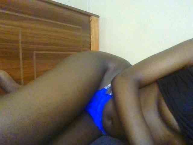Brianasexy4u webcam