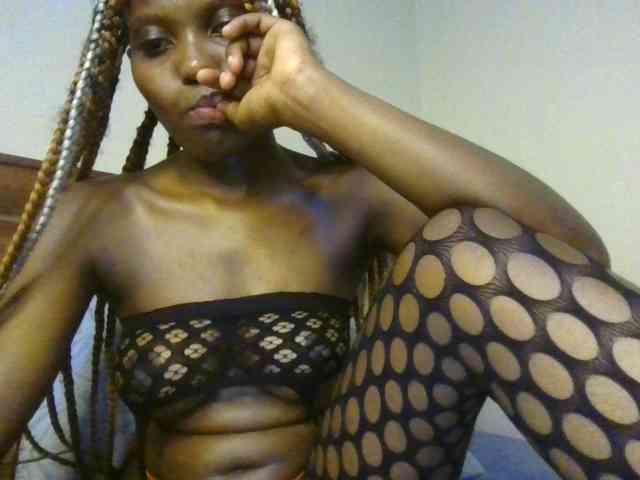 Brianasexy4u webcam
