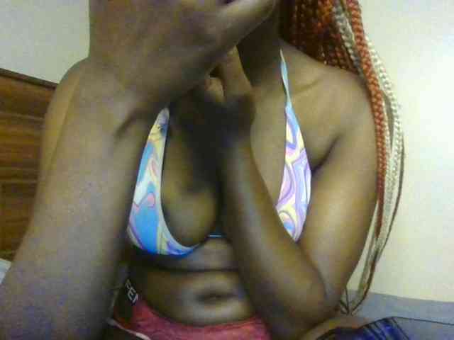 Brianasexy4u webcam