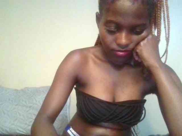 Brianasexy4u webcam