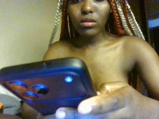 Brianasexy4u webcam