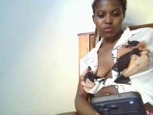 Brianasexy4u webcam