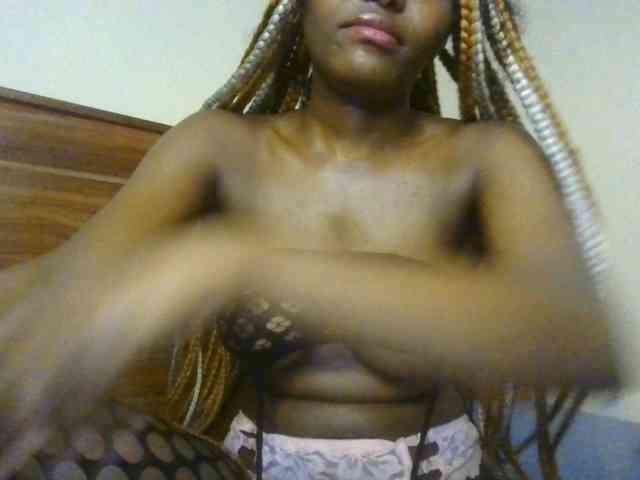 Brianasexy4u webcam