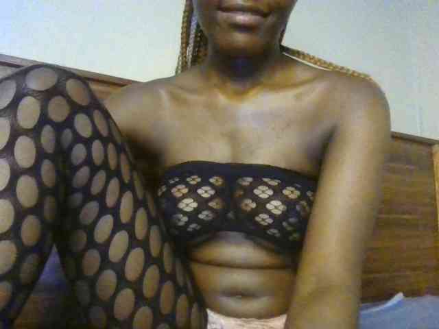 Brianasexy4u webcam