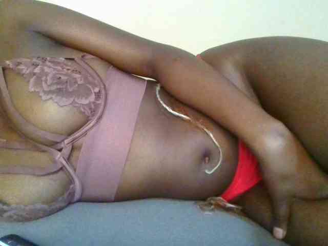 Brianasexy4u webcam