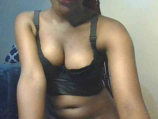 NaughtyWhispers Live Webcam on BongaCams