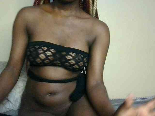 Brianasexy4u webcam