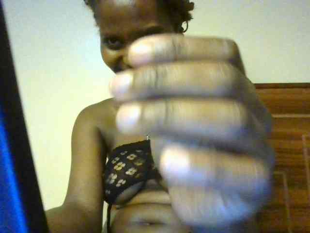 Brianasexy4u webcam